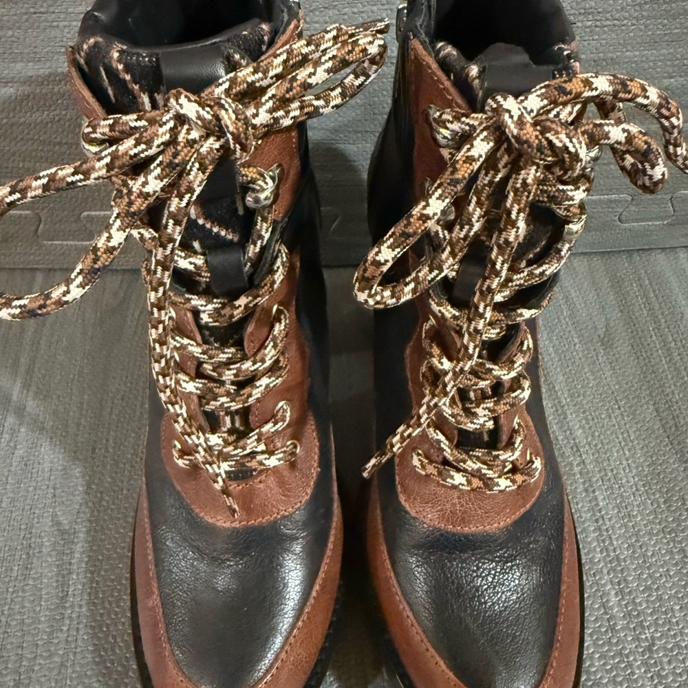 ANTONIO MELANI Two-Tone Brown and Black Lace-Up Hiking Boots